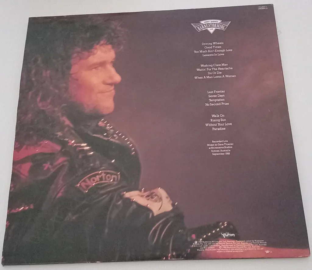 Jimmy Barnes, Barnestorming (Double album) Image 1++